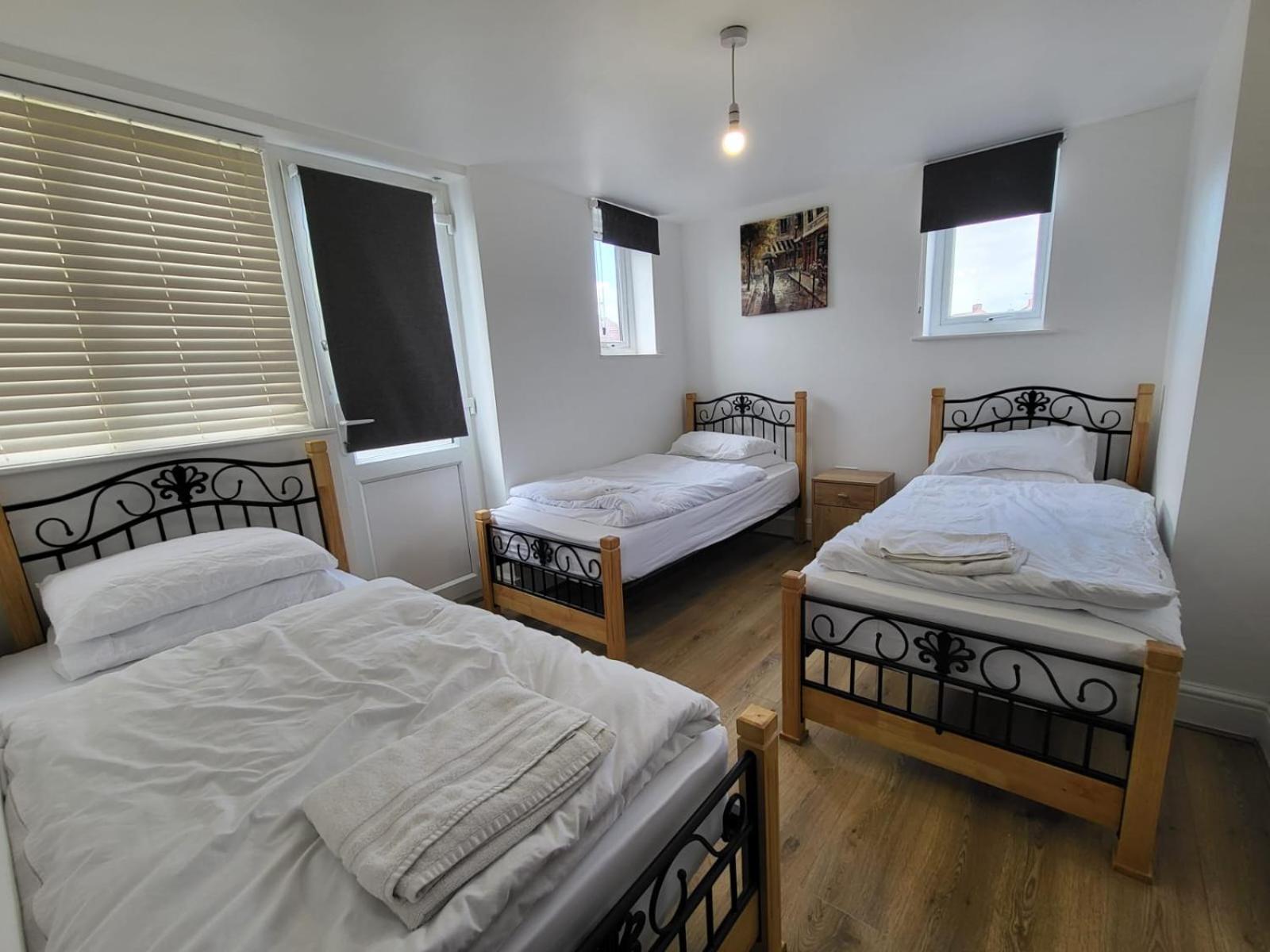 Serene 1 Bedroom, 3 Single Beds Bristol Exteriér fotografie